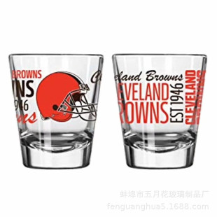 �F؛����shot glassһ�ڱ��������Ɍ��Ƅ���logo���X��ɳ���V�汭