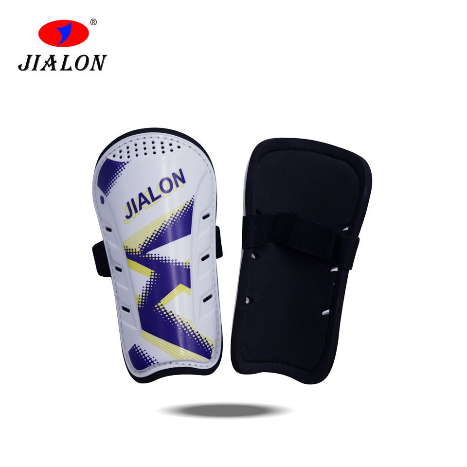 Football Shin Guards with Porous Breathable Shin Pads for Children and Primary/Secondary School Students Training Anti-Collision Calf Protection Sports Gear