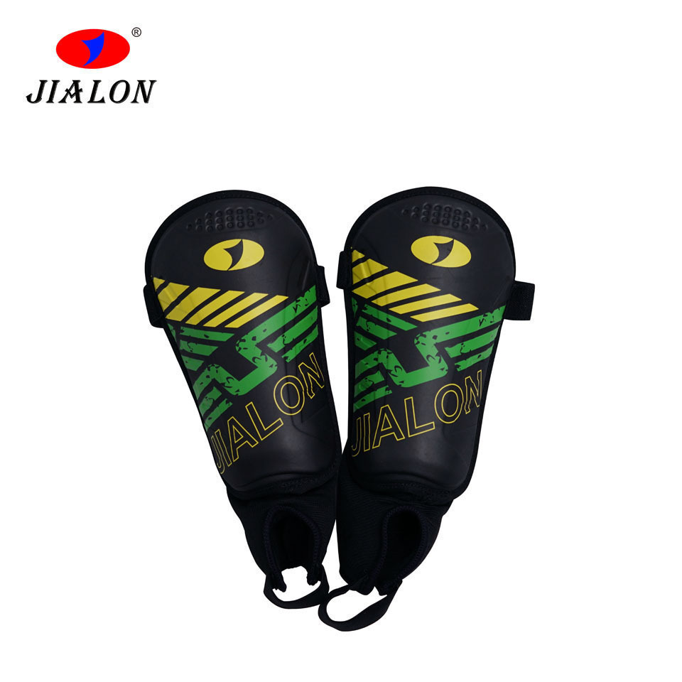 Children's Football Shin Guards, Porous and Breathable, Strap-On Type, for Physical Education Classes, Football Games, Anti-Collision, and Calf Protection Gear