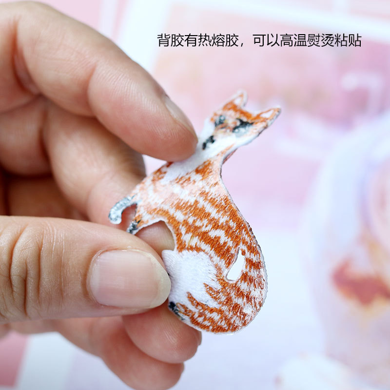 Fox multi-forma de ropa de tamaño pequeño parche zapatos y sombreros bolsa de decoración de la mano cuenta bricolaje todo partido de la moda de planchar pegatinas