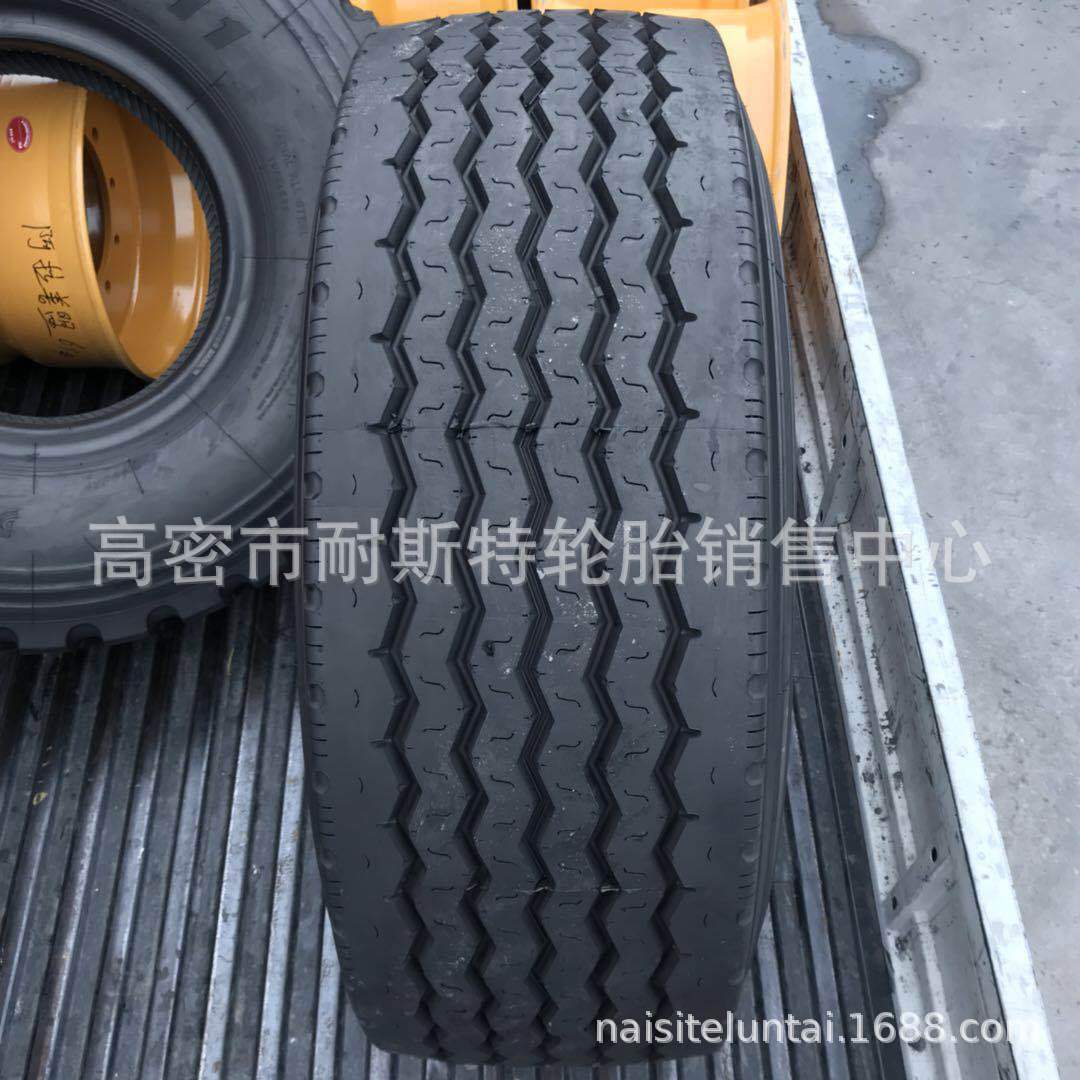 厂家供应 载重卡车系列425/65R22.5 真空轮胎 油罐车425 65-22.5