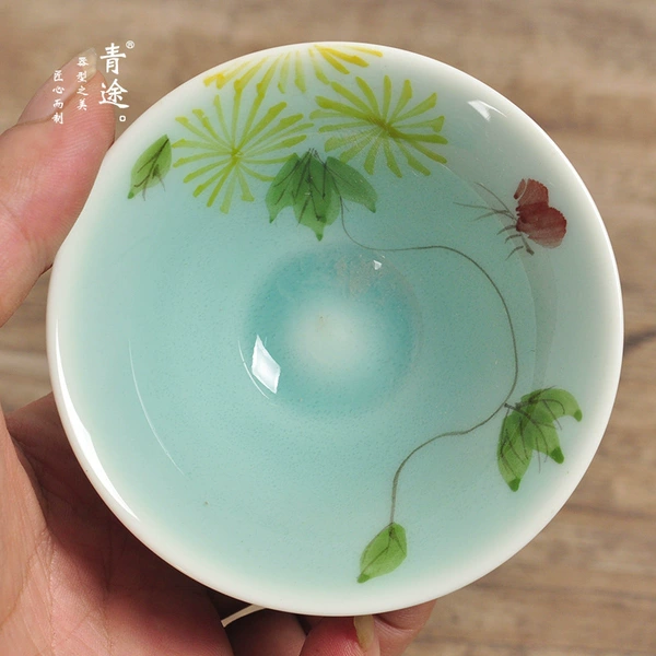 Bamboo hat cup autumn chrysanthemum