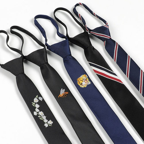 Korean style narrow embroidered logo zipper tie manufacturer wholesale trendy fashion accessories men's lazy tie