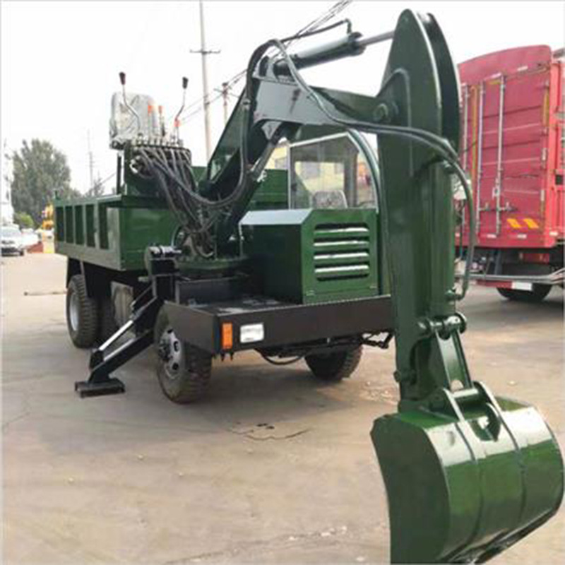 微型四不像随车挖 运输车厂家改装 10吨四驱随车挖 四不像随车挖