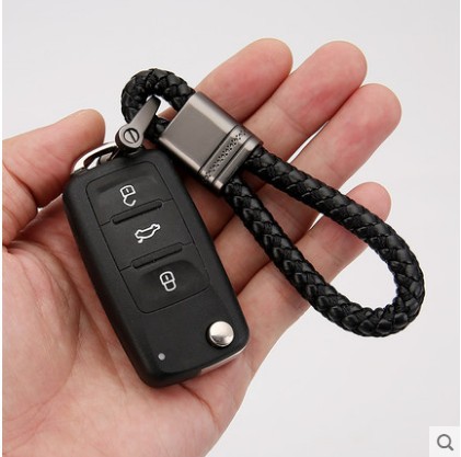 Llavero de metal creativo nuevo trenzado cuerda coche llavero Martin hebilla pequeño regalo colgante