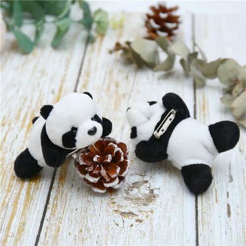 Japanese and Korean three-dimensional panda brooch, cute plush toy, small doll pendant, national treasure giant panda factory direct sale