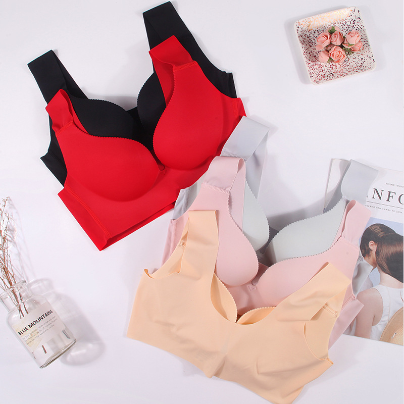 Japanese Safe Vest Sleeping Underwear Women's Fashion Sexy Seamless Baby Cotton Wireless Bra Manufacturer Wholesale