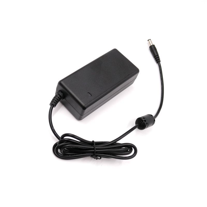 供应中规CCC认证24V1.5A桌面式LED灯具小家电 医疗设备电源适配器