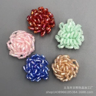 厂家 新款 钉珠彩色圆形米珠花服装发饰鞋花布贴DIY饰品