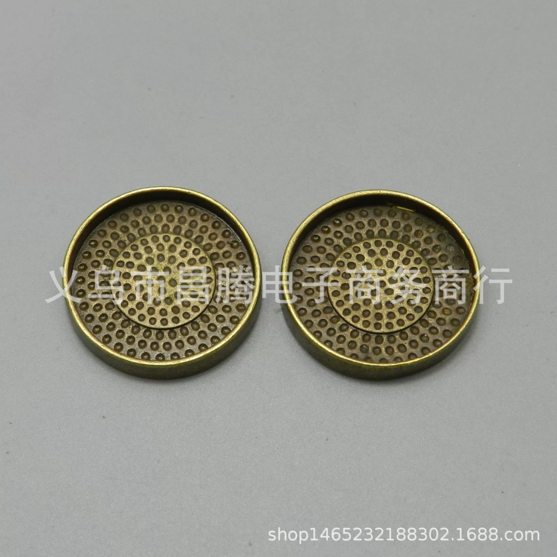 Розы Маленького принца DIY ювелирные аксессуары соответствующие утолщенной базе из бронзового сплава оптовые прямые продажи с фабрики