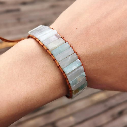 Manufacturer wholesale European and American new stone bead bracelets, versatile hand-woven slipknot bracelets, versatile hand accessories for women