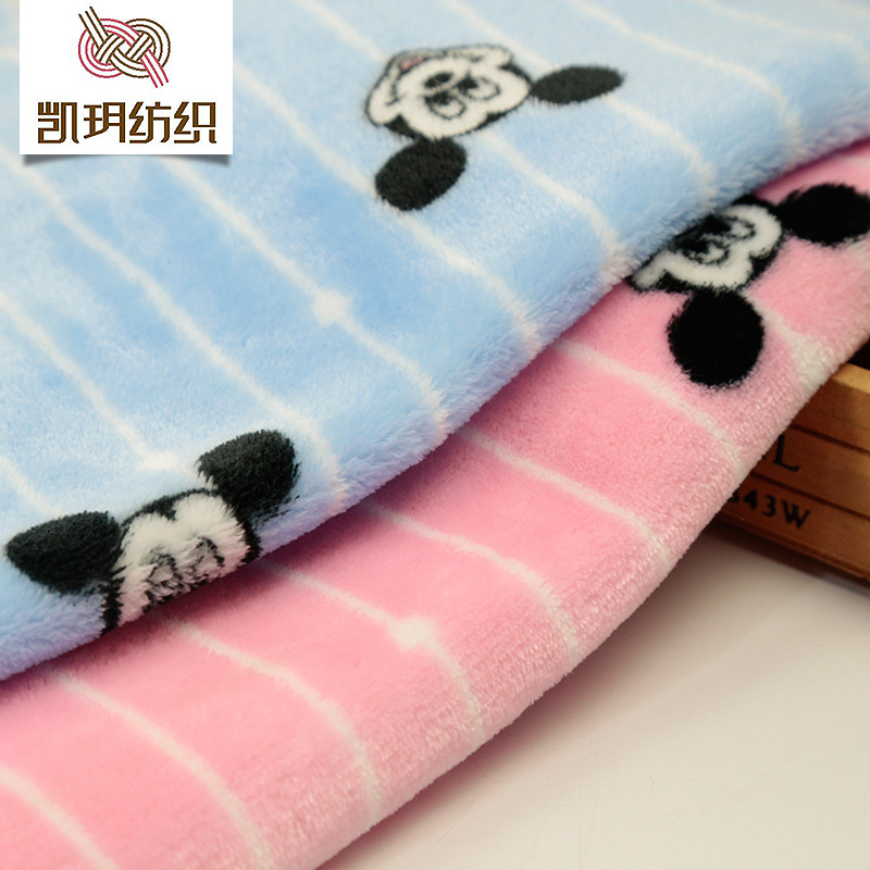 现货米奇老鼠印花法兰绒睡衣面料 卡通绒布沙发靠垫床上用品面料
