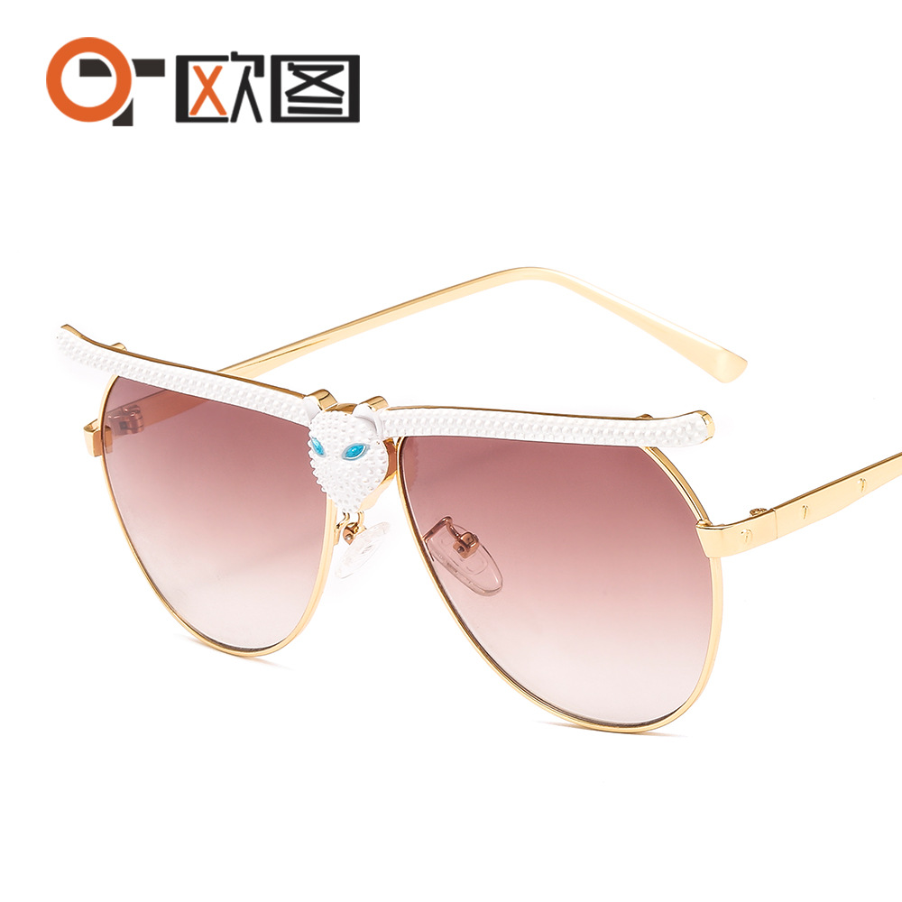 New male and female leopard head with diamond Sunglasses European and American fashion trend versatile Sunglasses cross border wholesale 9808