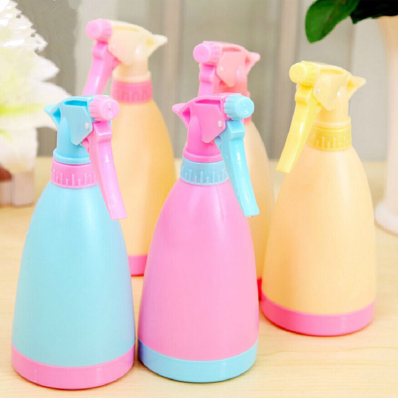 Herramientas de jardinería color caramelo regadera mano presión rociador plástico pequeña botella olla