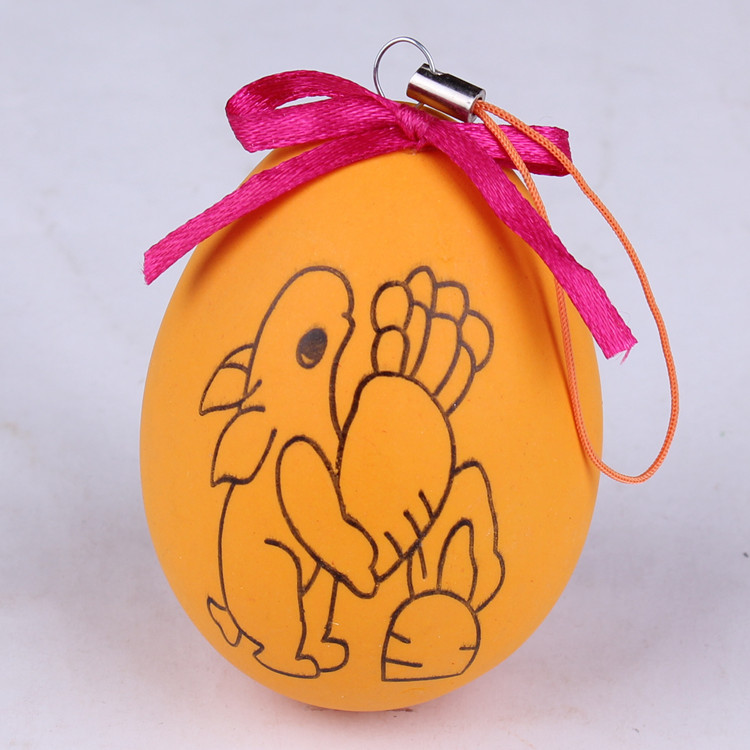 Colorido huevo bricolaje hecho a mano de Pascua de plástico cáscara de huevo simulación pintura a mano bola pintada