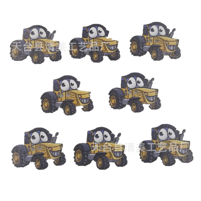 Tractor de dibujos animados pintado sobre fondo blanco, vehículo, botón de tractor de dibujos animados de madera, 50 piezas por paquete