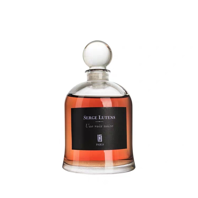 现货供应香水瓶卡口吊钟瓶75ml香水瓶玻璃瓶喷雾瓶香水瓶