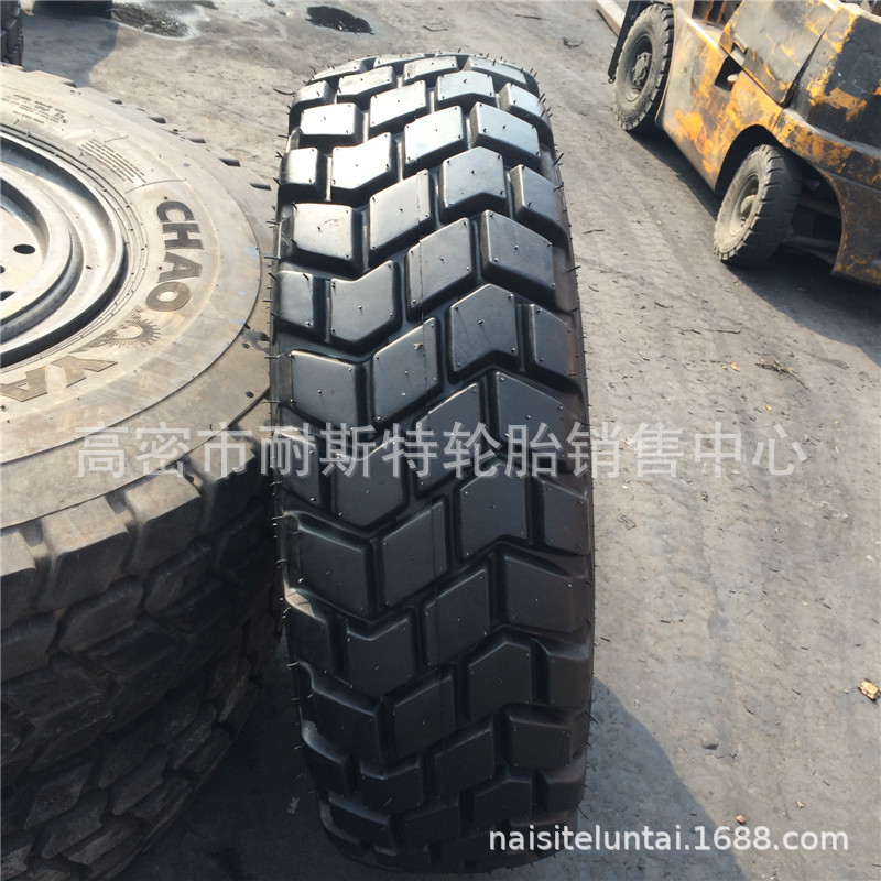 12.5R20 越野轮胎