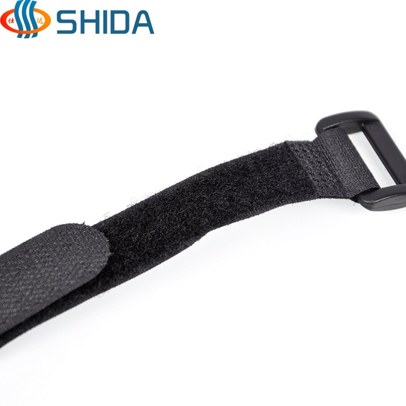 En stock correa de batería de nylon negro equipo de alambre vinculante Paquete de cable organizador modelo hebilla inversa cinta de Velcro