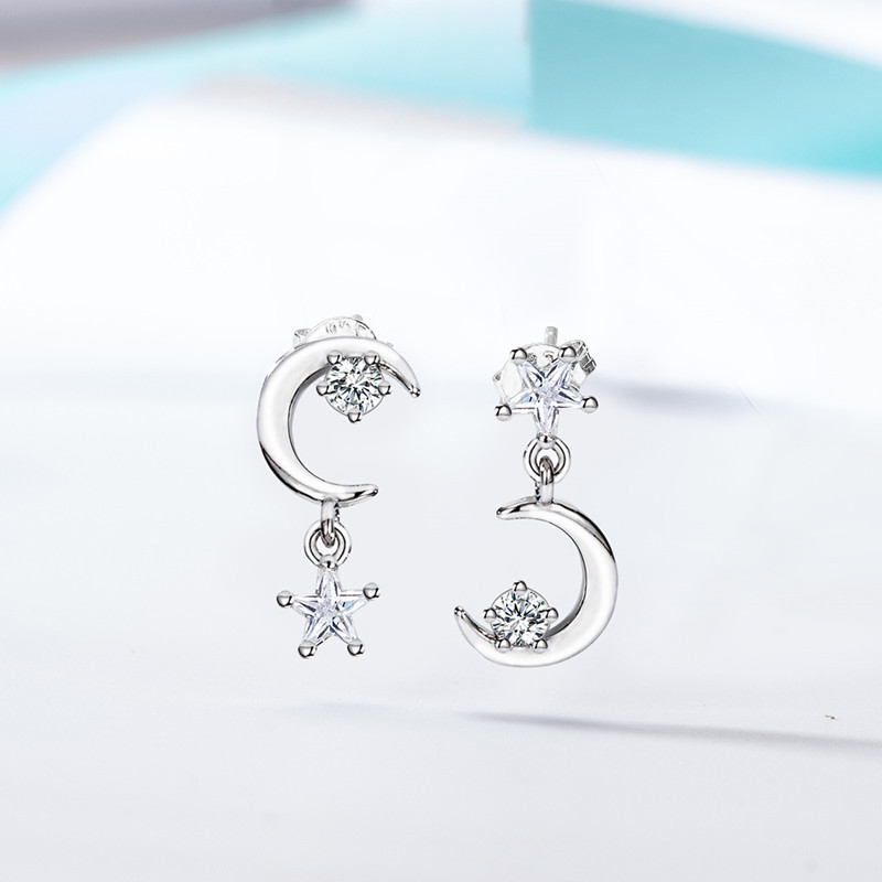 Elegant asymmetrical universal earrings