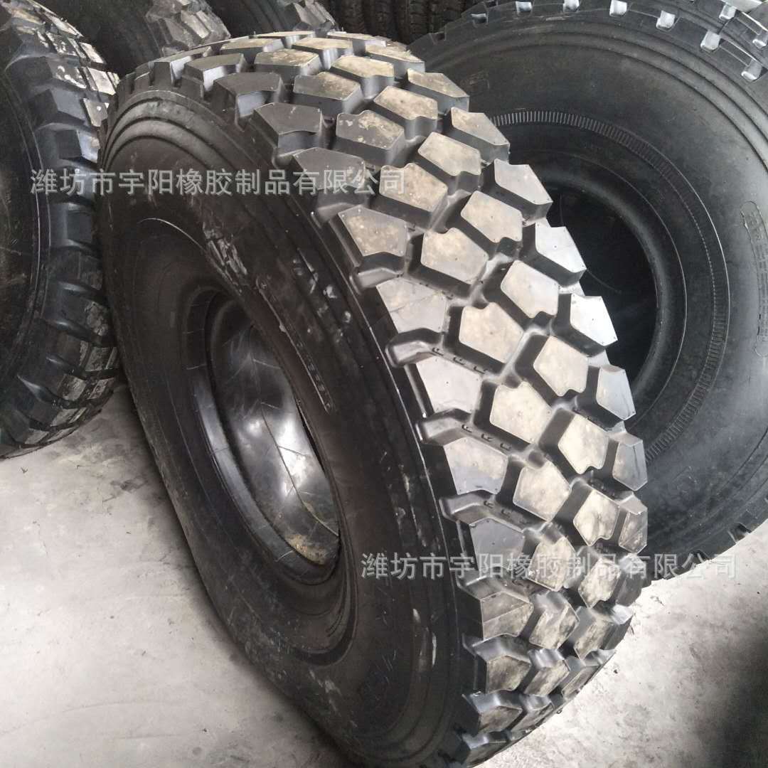 全钢丝卡车货车轮胎 275/80R20  越野花纹 加厚