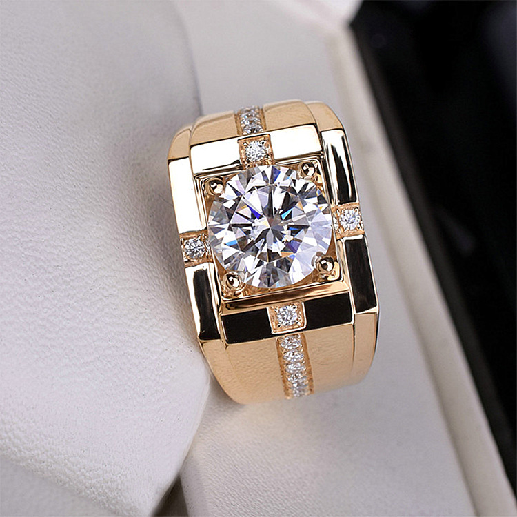 Bague de mariage dominante en or moissanite pour homme avec diamant à haute teneur en carbone classique_voghion.com