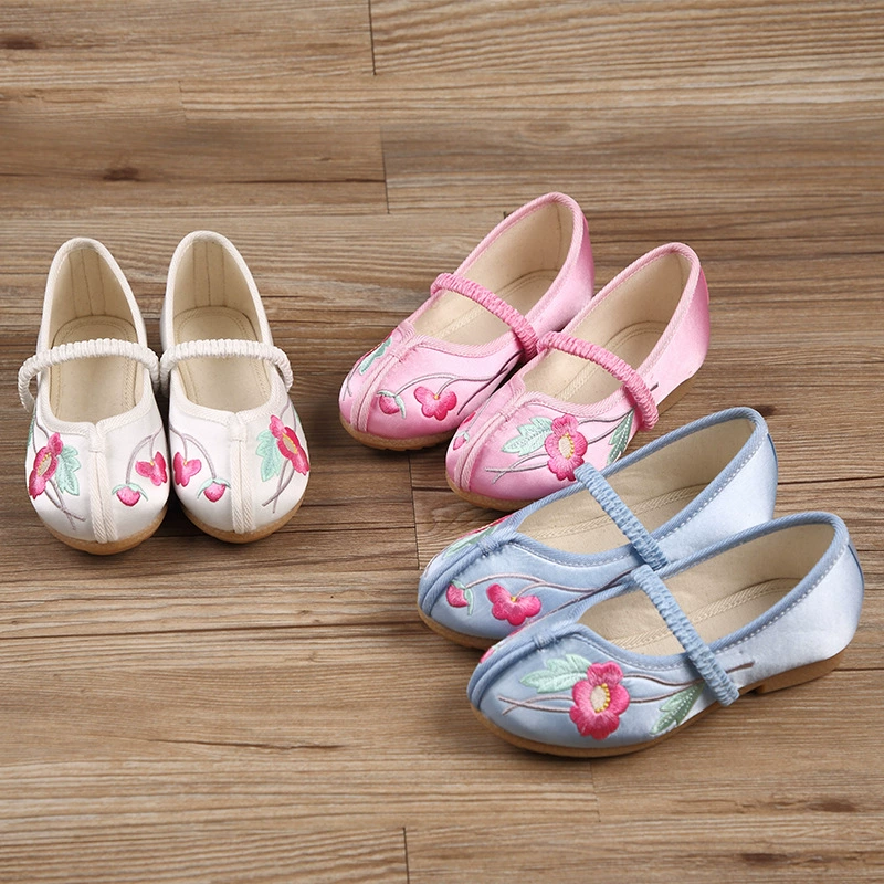 Весенне-Осенняя детская Тканевая обувь Old Beijing Обувь с вышивкой для девочек в этническом стиле, Студенческая обувь для танцевального стола, старинная костюмная обувь ханьфу