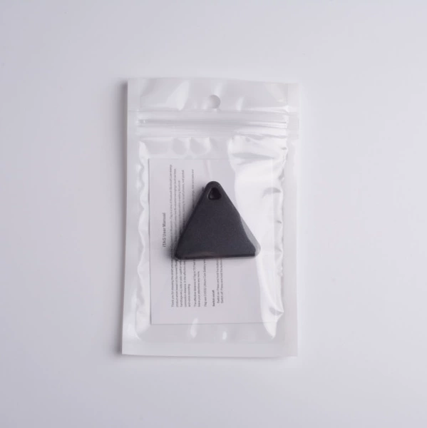 Black triangle, battery, English