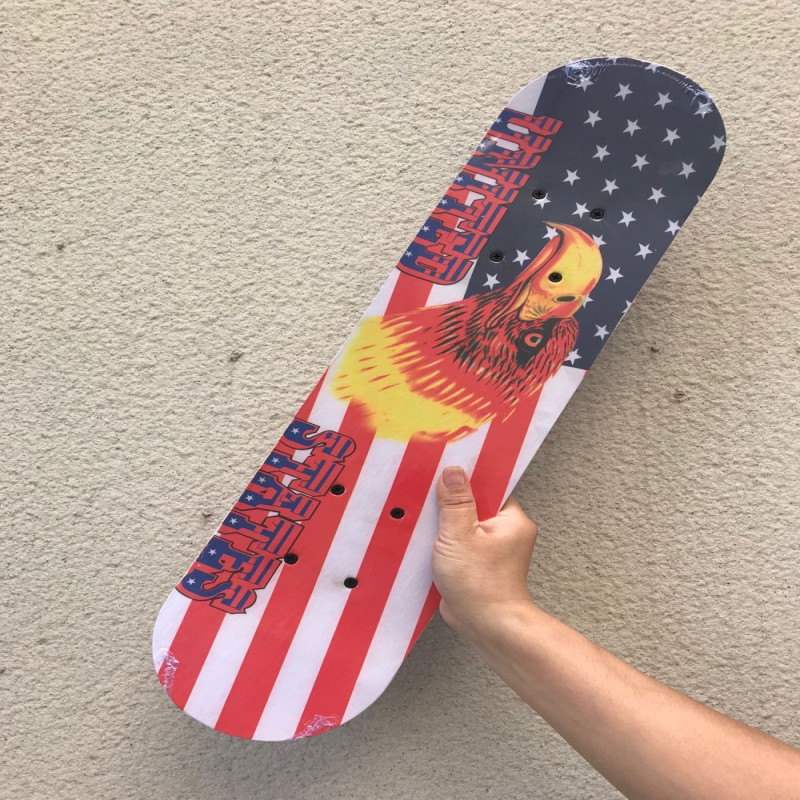 Fábrica de monopatín al por mayor de cuatro ruedas de doble deformada monopatín principiante bebé juguete estudiante de dibujos animados regalo niños scooter