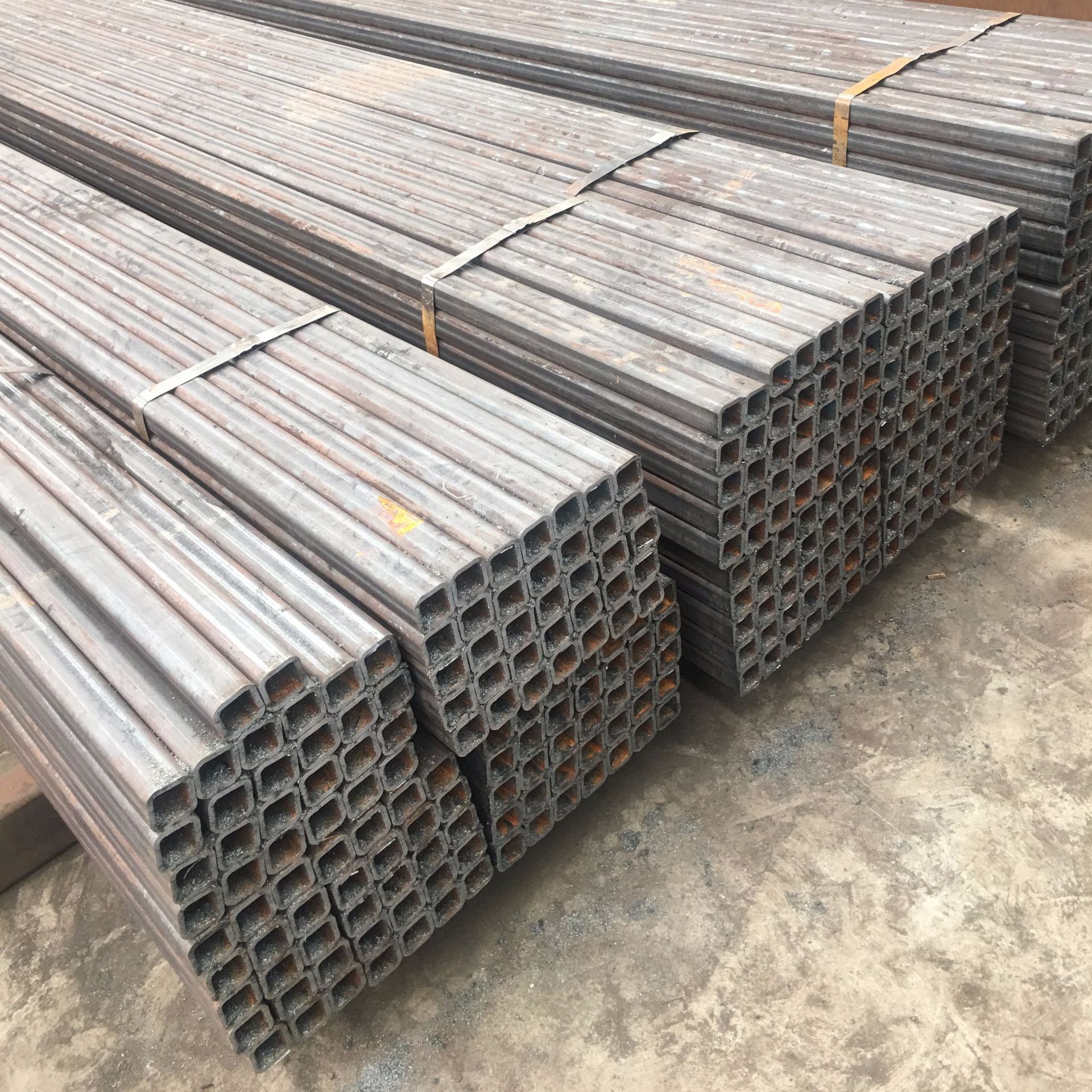 销售耐候无缝方管B480GNQR机械加工用高强度耐候无缝方通