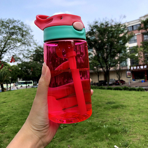 Pretty boy children's straw cup plastic kindergarten primary school student tritan anti-fall adult cartoon cup