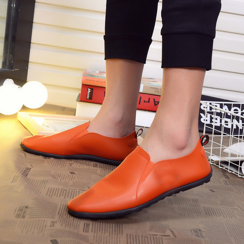 Men's Shoes 2024 New Men's Casual Shoes Men's Shoes Low-top Bean Shoes Soft Flat Leather Shoes Slip-on Loafers