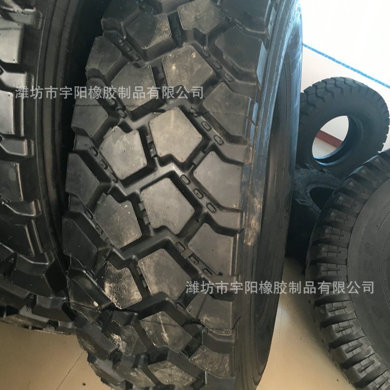 385/95R20 起重机 吊车轮胎 越野车轮胎