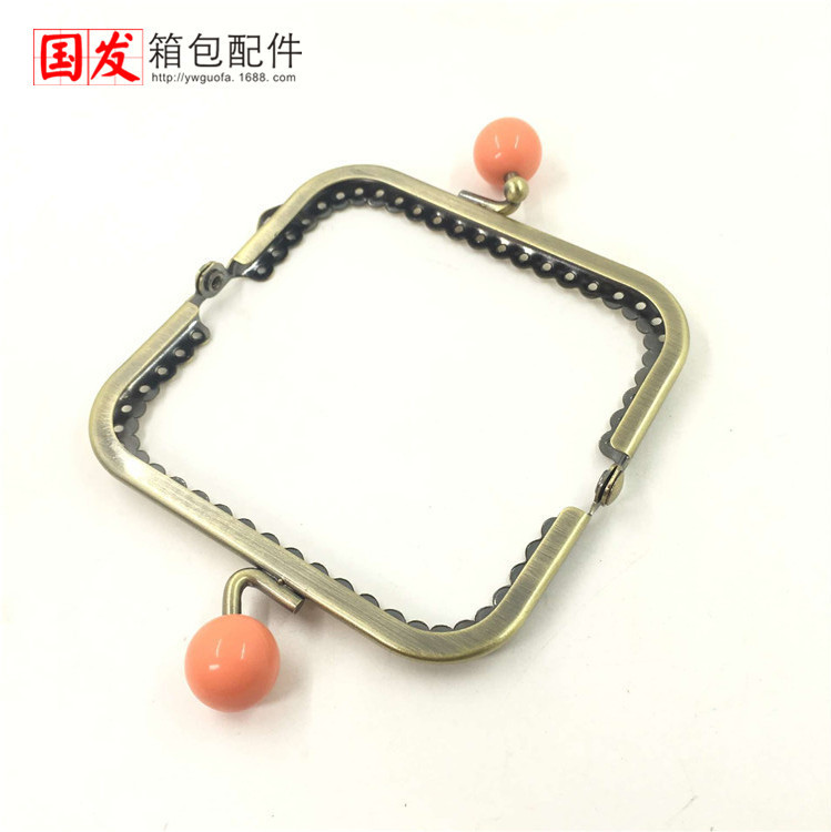 Sin stock, para hacer: 10.5cM cuadrado de encaje brillante caramelo de oro de bronce 0317 - GT