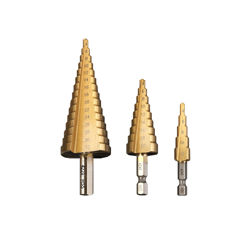 Perforación de torre de acero de alta velocidad no estándar, perforación de escalones triangulares, perforación de tres piezas