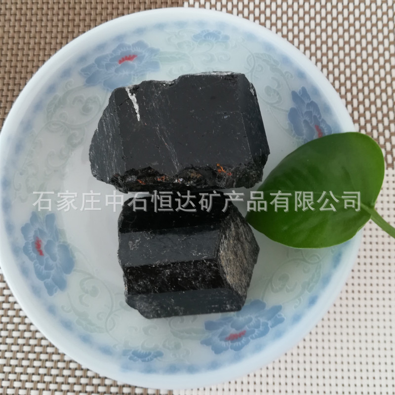 厂家供应 黑色电气石粉   晶体电气石电气石颗粒 电气石粉