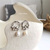 Organic earrings, mosquito coil from pearl, advanced ear clips, South Korea, wholesale, high-quality style