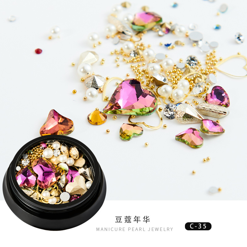 Comercio exterior nueva manicura estrella Luna joyería mixta Caja Popular cobre ronda remache lentejuelas uñas diamante decoraciones belleza