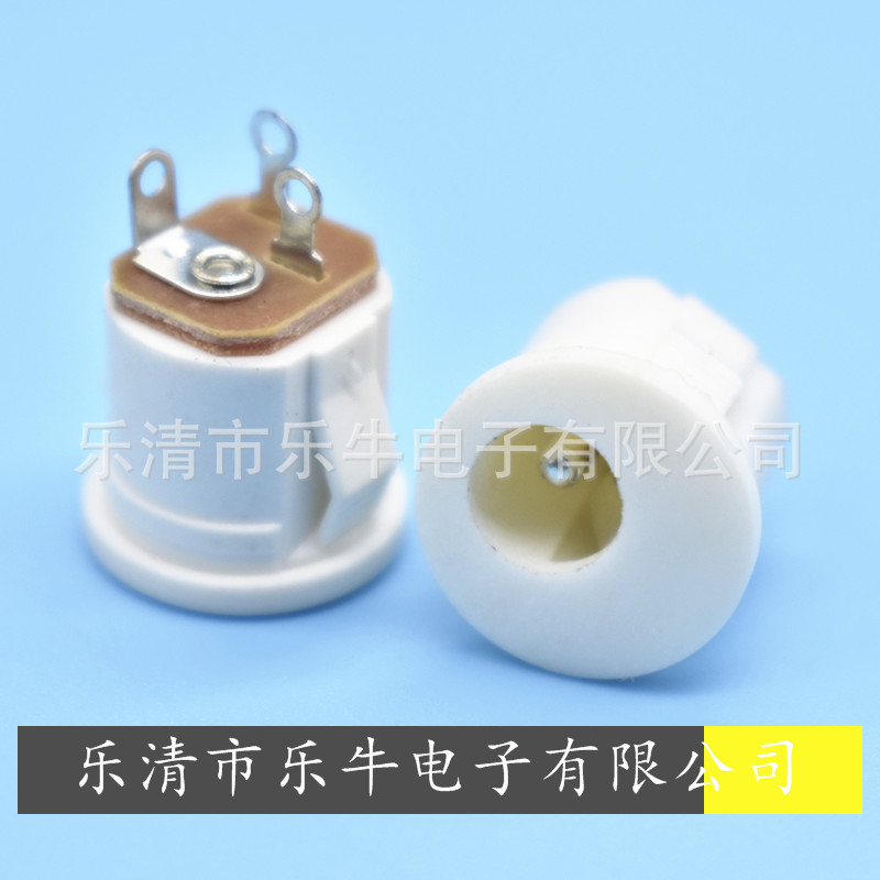 DC电源插座DC-022A白色卡式母座 5.5*2.1/2.5DC插座5521 5525卡式