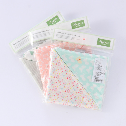 New double-layer cotton triangle towel baby double-button adjustable saliva towel baby bib bib eating pocket