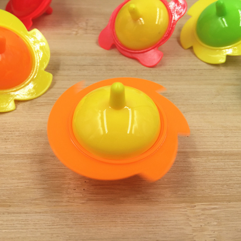 Pequeña flor giroscopio juguete infantil mano de plástico giratorio pequeño giroscopio tradicional nostálgico colorido juguete de jardín de infantes para niños