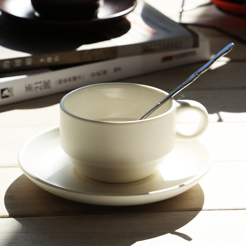 Taza de cerámica creativa taza de agua taza de moda taza de café conjunto conjunto conjunto completo con estante cuchara impresión LOGO