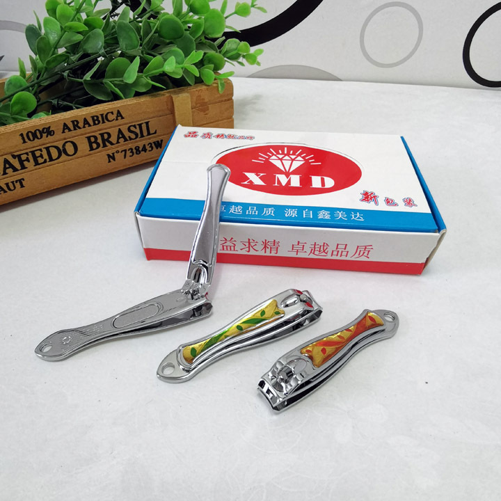 A 059 630 A- 7 cortauñas grandes en forma de pez de acero inoxidable cortauñas para adultos cortauñas Yiwu 2 yuanes Tienda Al Por Mayor