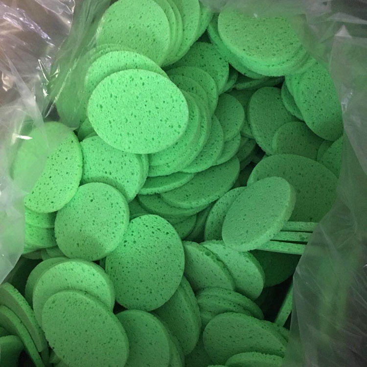 深圳厂家批发彩色卸妆10mm清洁吸水木浆海棉圆片 纤维木浆棉脸扑