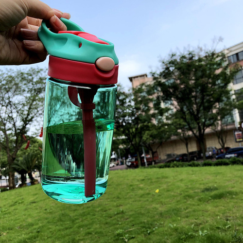 Pretty boy children's straw cup plastic kindergarten primary school student tritan anti-fall adult cartoon cup