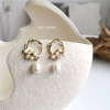 Organic earrings, mosquito coil from pearl, advanced ear clips, South Korea, wholesale, high-quality style