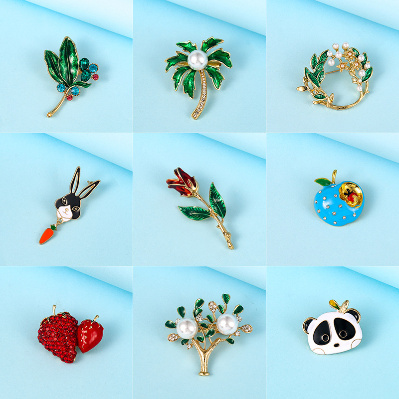 Metal brooch