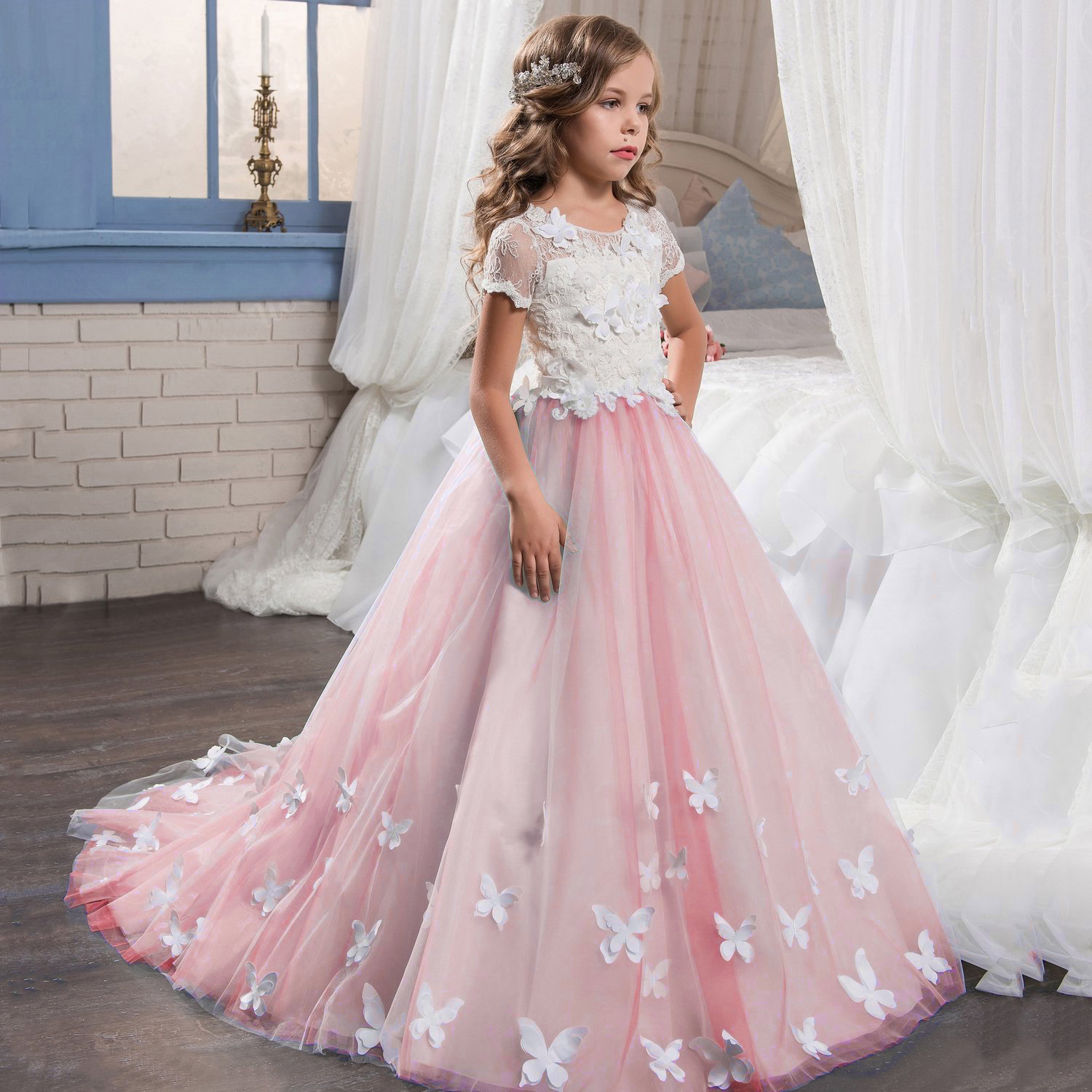Transfronteriza europea y americana Comercio exterior nueva manga corta de encaje princesa estilo rendimiento bola arco flor niña vestido de novia vestido esponjoso
