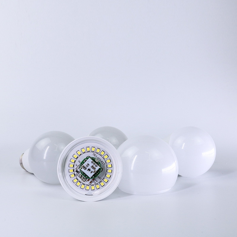 Luz LED con sensor, radar activado por voz, infrarrojo, cuerpo humano, pasillo, escalera, puerta, control de sonido y luz, bombilla de ahorro de energía