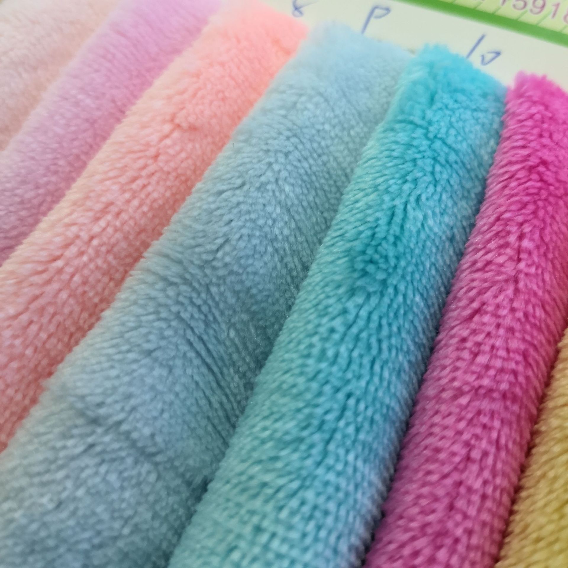 现货 单面法兰绒 珊瑚绒 柔软秋冬家居服针织面料 毛毯绒布